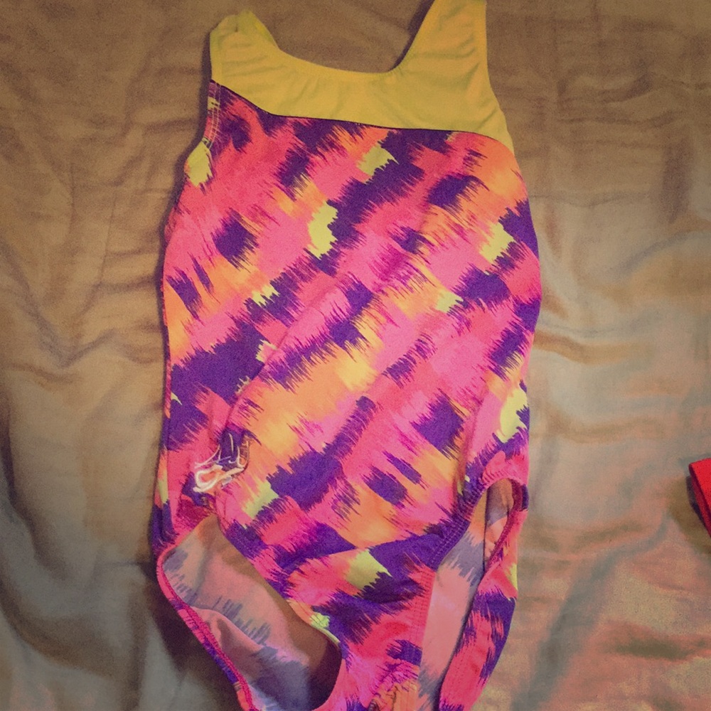 Gymnastics set on brand rainbow